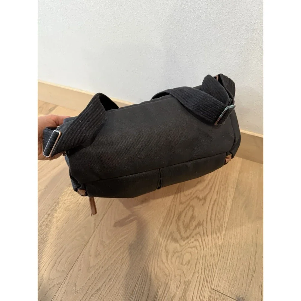 Petunia Pickle Bottom Boxy Backpack Canvas Cream Black  Baby Diaper Bag - Picture 8 of 10